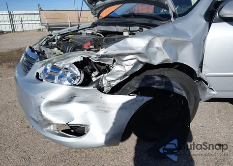 2005 Toyota Corolla Le z USA, uszkodzony, nr VIN 2T1BR30E55C463339